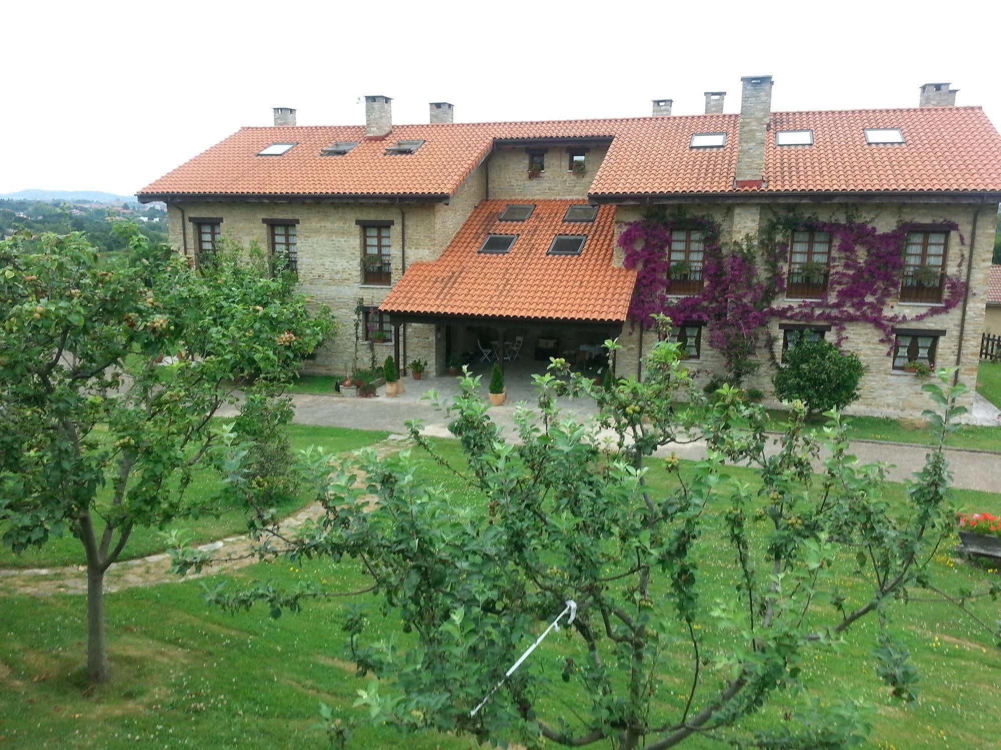 Hotel Rural Casona De Cefontes Eksteriør bilde